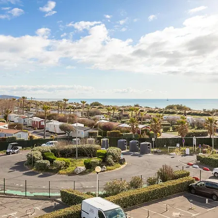 Héliopolis Naturist Luxury Agde