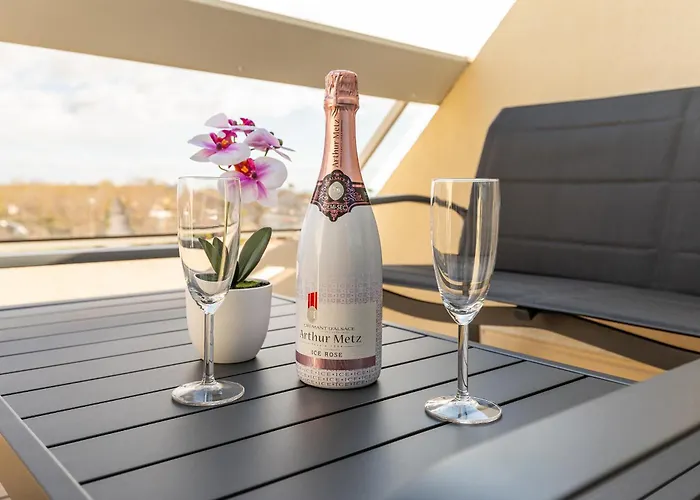 Héliopolis Naturist Luxury * Agde