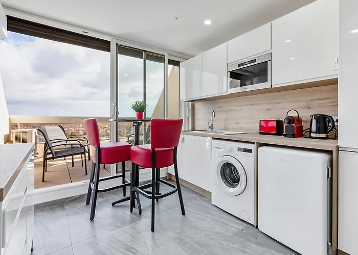 Heliopolis Naturist Luxury